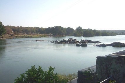 River Betwa, Orccha, Madhya Pradesh, India