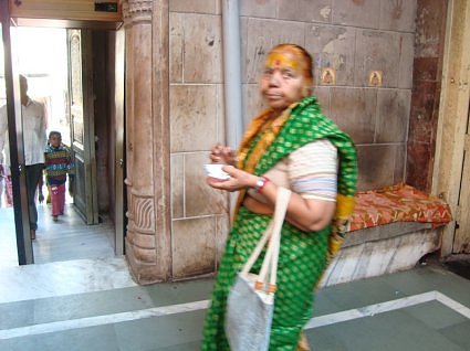 Veena Sharma Banke Bihari temple Vrindavan