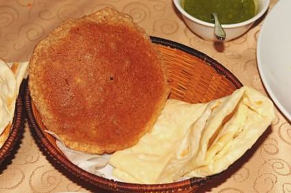 puri and rumali roti, Awadhi cuisine recipe, Ramzan iftari