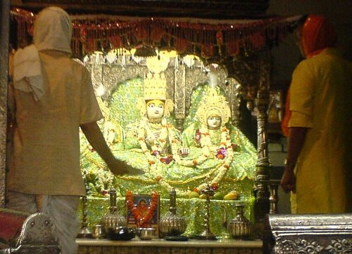 Aarti for Sri Kanak Bihari ji, Kanak Bhawan, Ayodhya