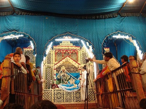Phool bangala at sri Radha vallabh mandir, vrindavan