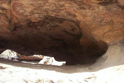 Rock shelter, Bhimbetka caves, Madhya Pradesh, India