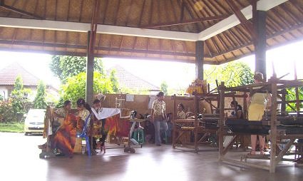 Batik painting workshop in Bali