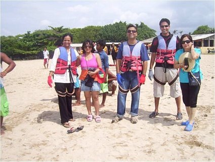 Meenakshi Bahadur, Barila Bisht, Umesh Chandra and Shailly Shukla, ready for para-sailing at nasa Dua beach, Bali