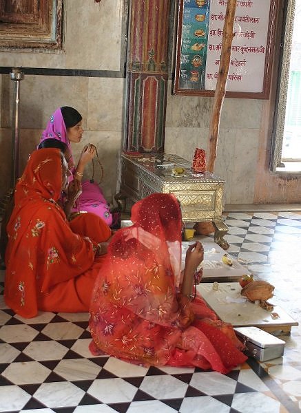 Jain temple worship